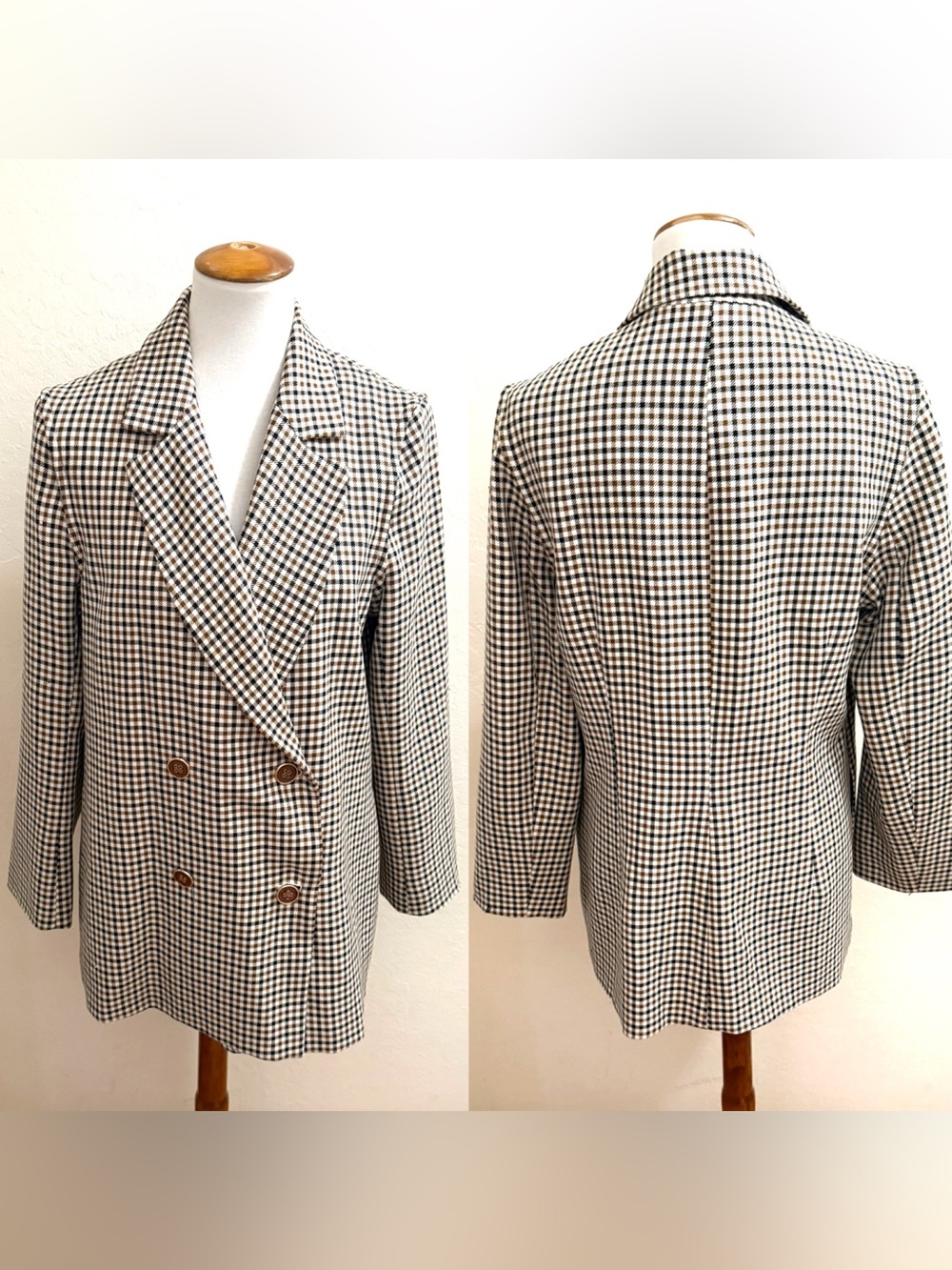 VETTA Beige and Brown Houndstooth Double-Breasted Blazer with Brown Buttons
